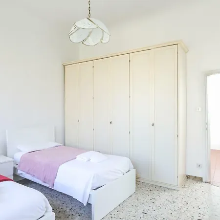 Santo Spirito 3 Bedroom * فلورنس