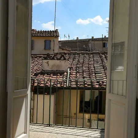 Santo Spirito 3 Bedroom شقة
