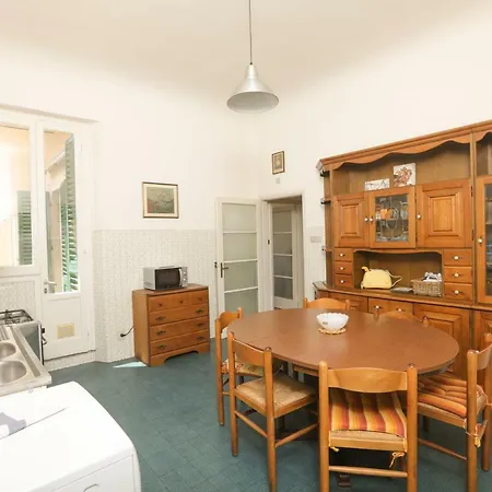 شقة Santo Spirito 3 Bedroom فلورنس